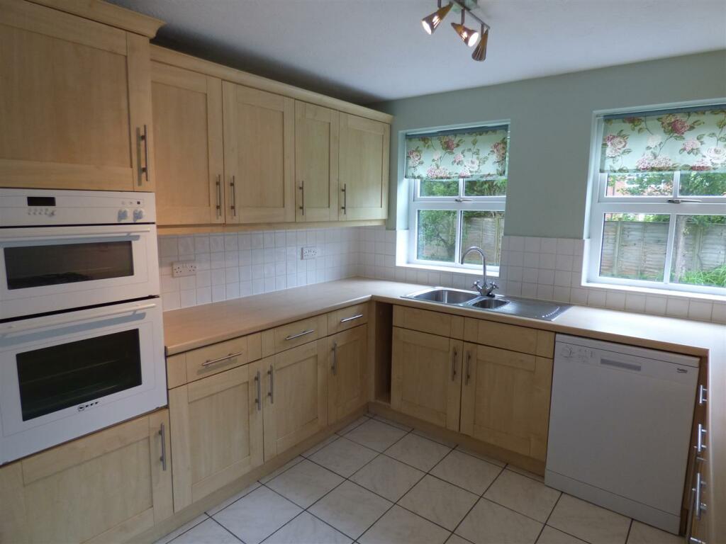 kitchen vw2.JPG