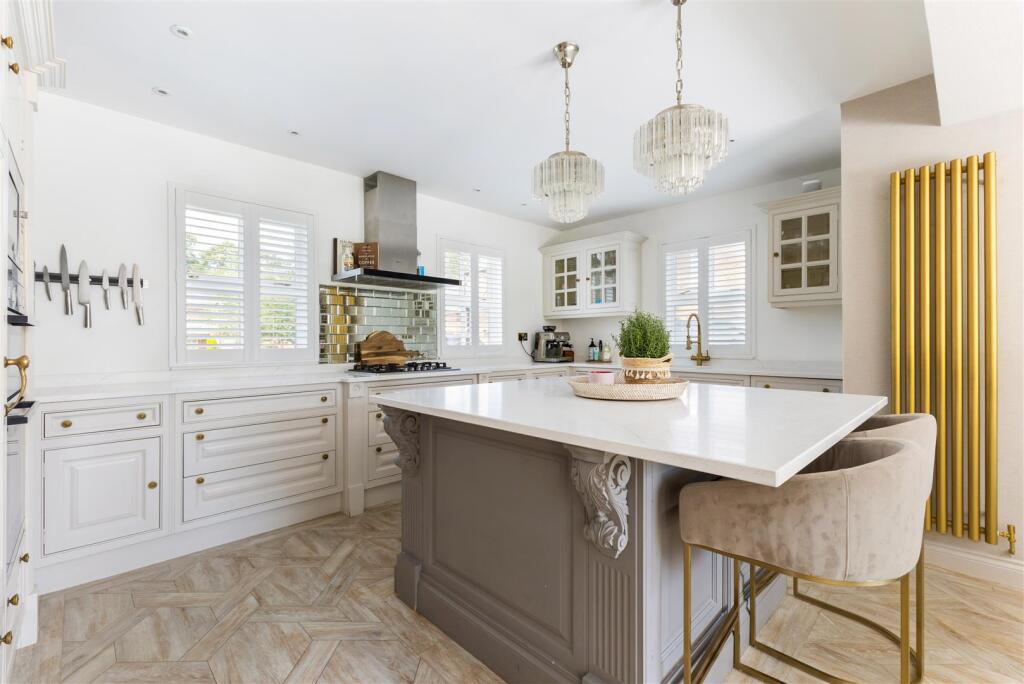 94088_8 Steadings Rise Mere (17).jpg