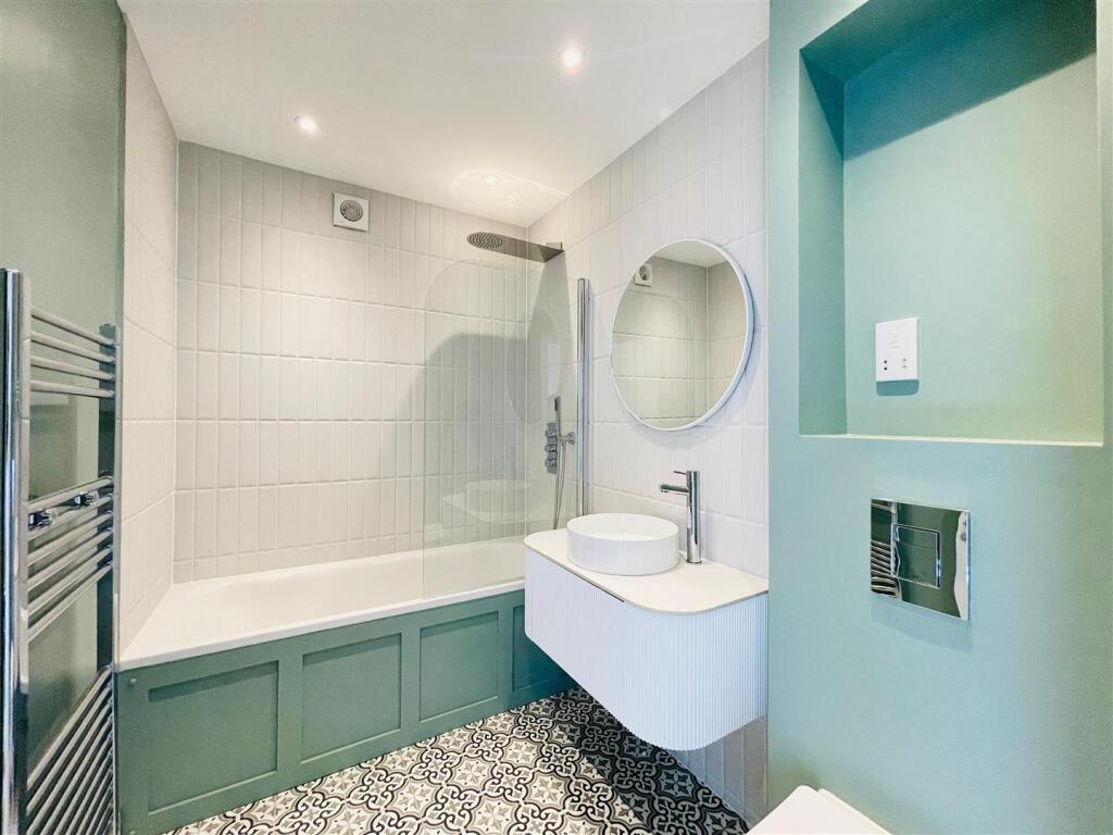 WhatsApp Image 2025-05-01 at 11.29.22 (2).jpeg