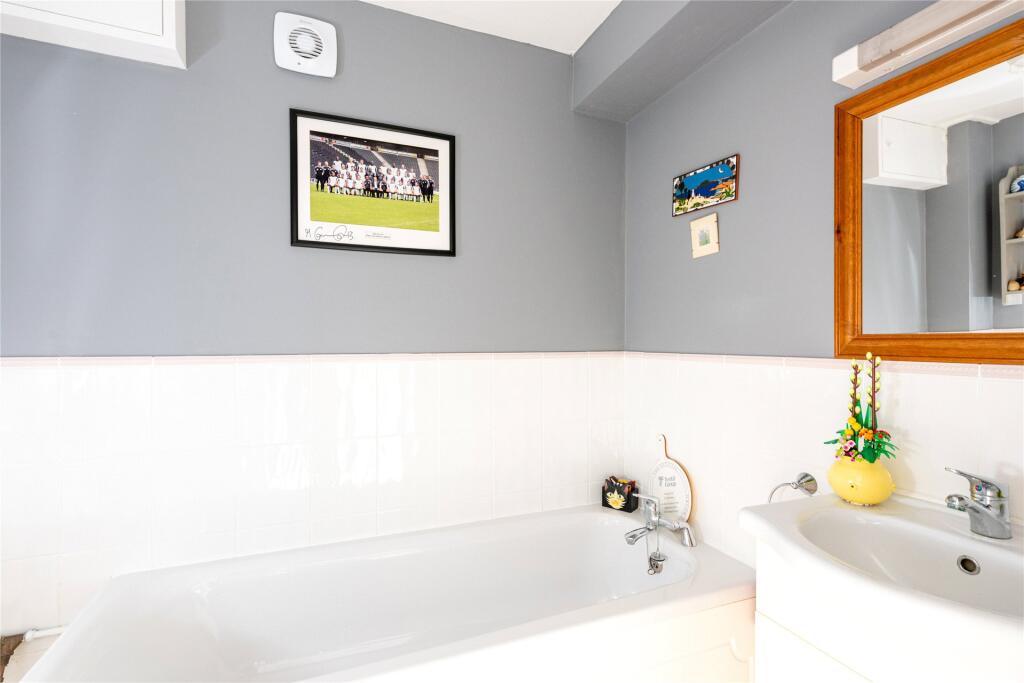 En Suite Bed Five