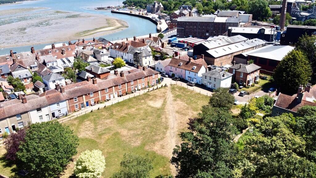 Mistley-3-2-1