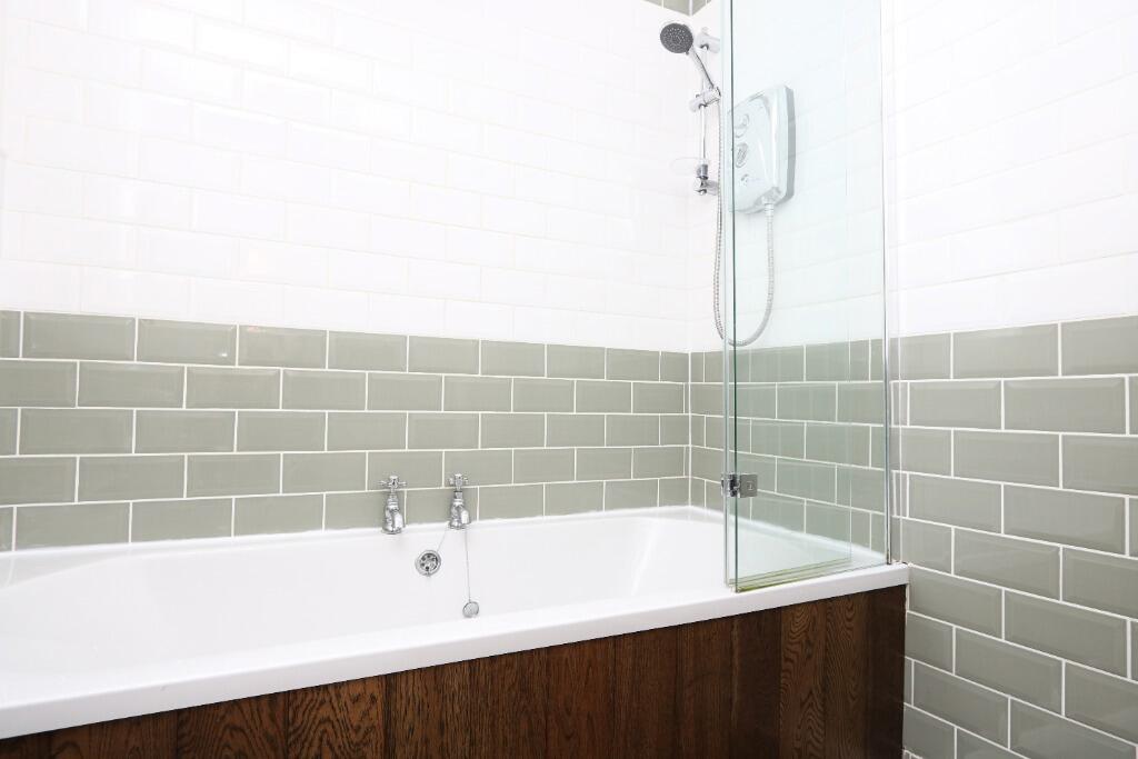 12_16989285661695.JP