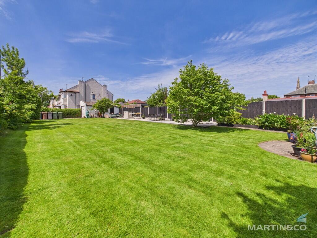 CAM03111G0-PR0336...