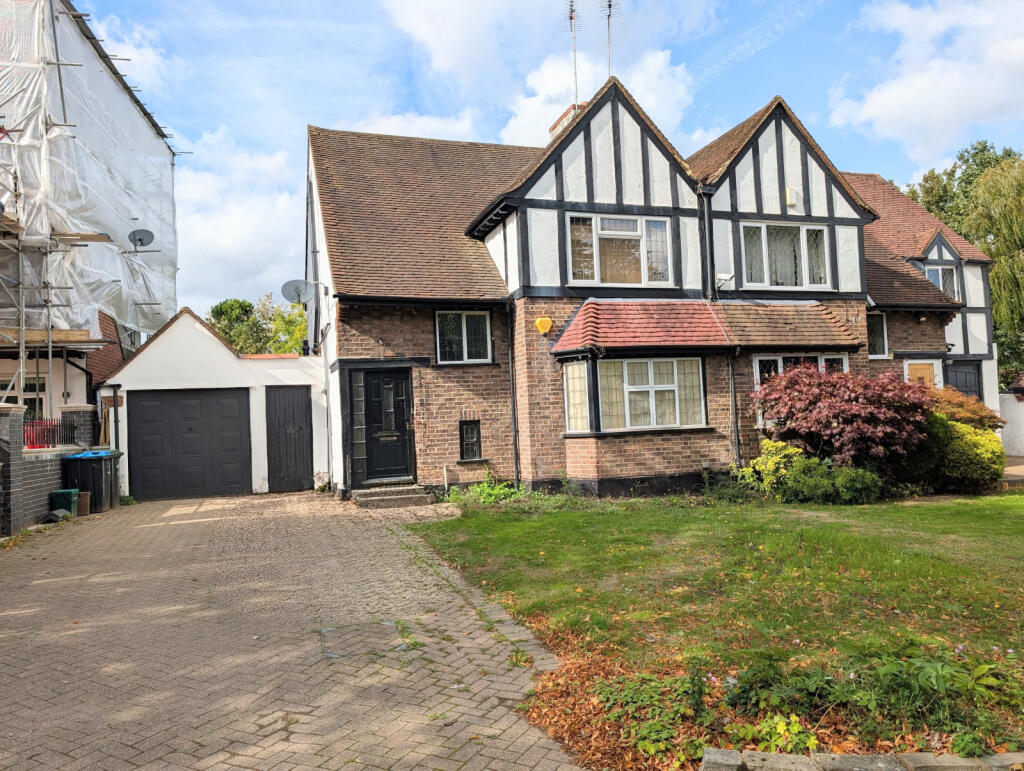3 Bed Semi-Detached with Self-Contained 1 Bed Ann