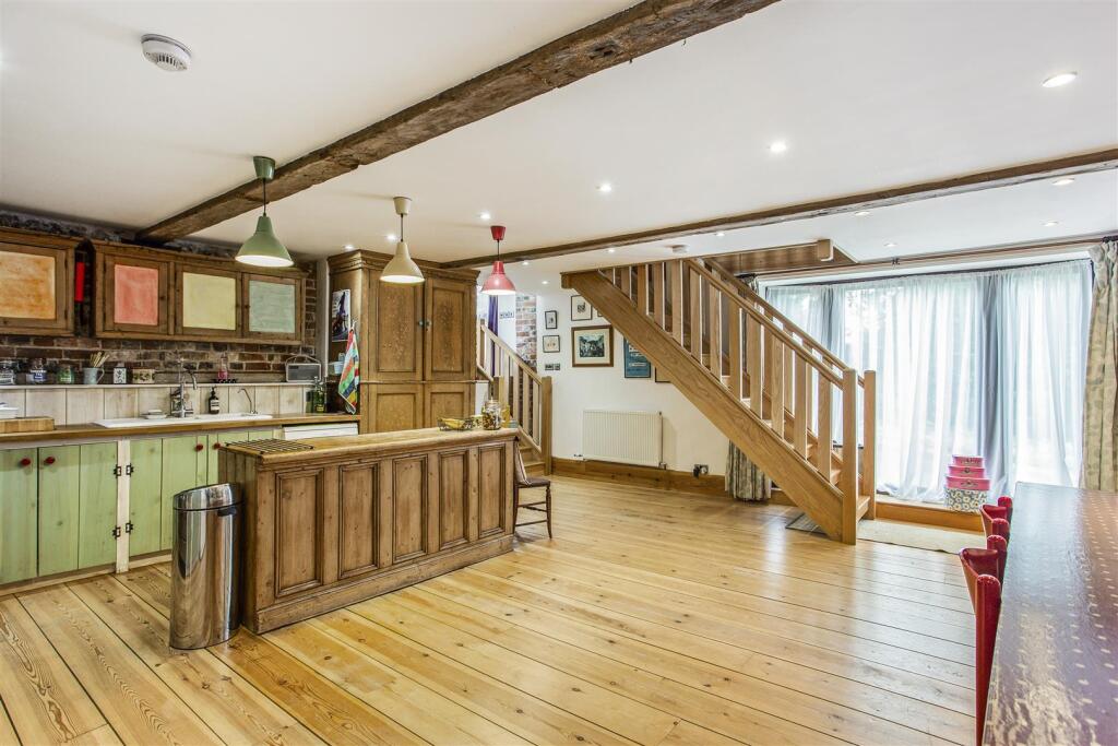 74396_Nightingale Barn - (24).jpg