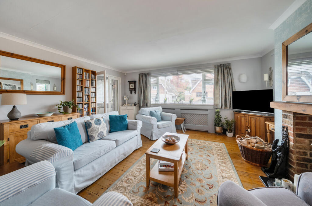 1369169-3-68ef7d2...