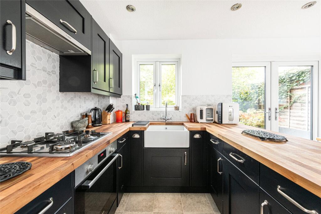 Kitchen/Dining Rm