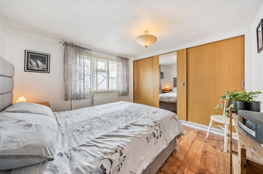 1328107-14-6883d3...