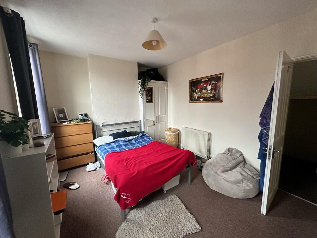 bedroom 5 14 old ...