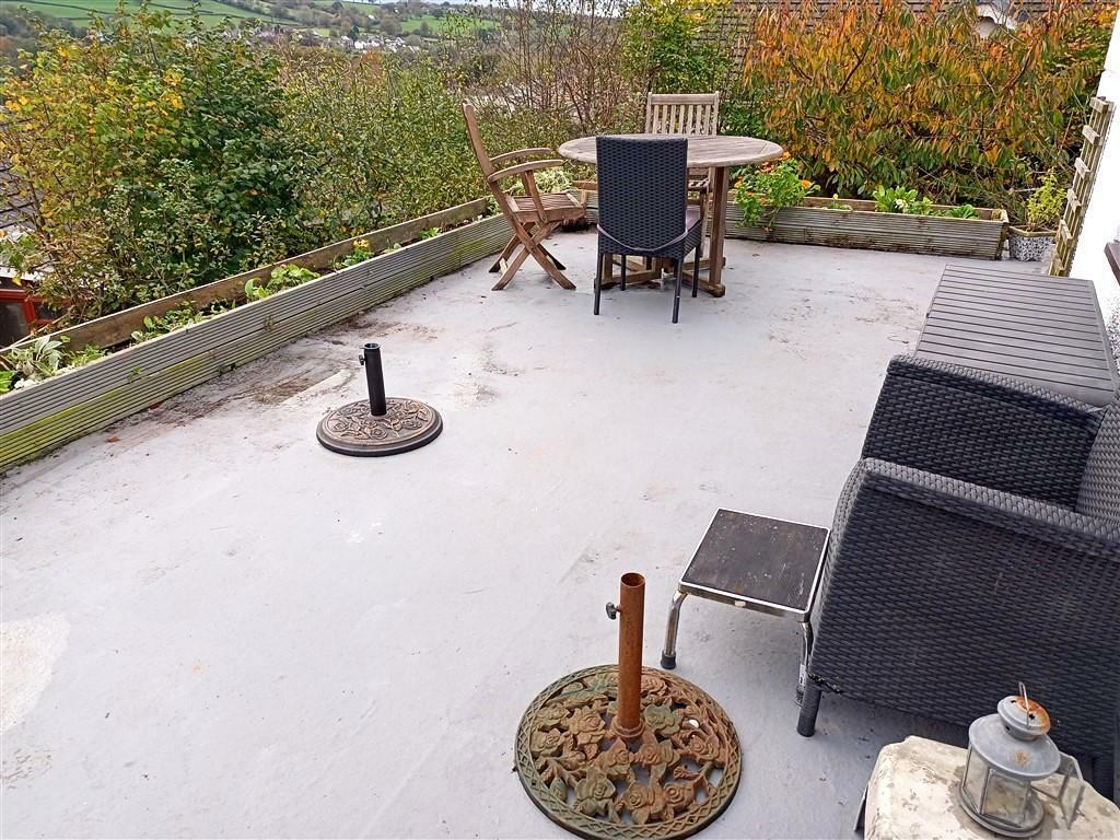 Sun Terrace (Top Of Studio/Workshop)