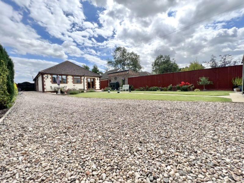 Driveway to front gate