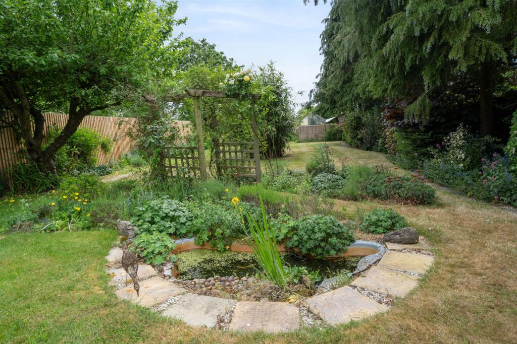 Claredon Cottage_18.jpg