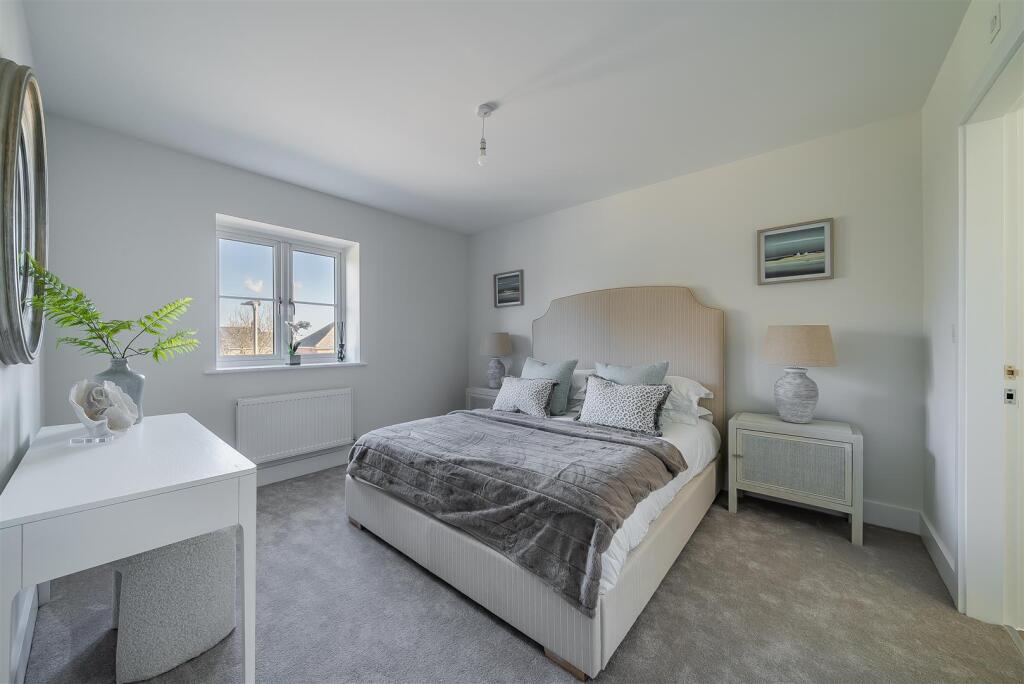 Main Bedroom Ensuite
