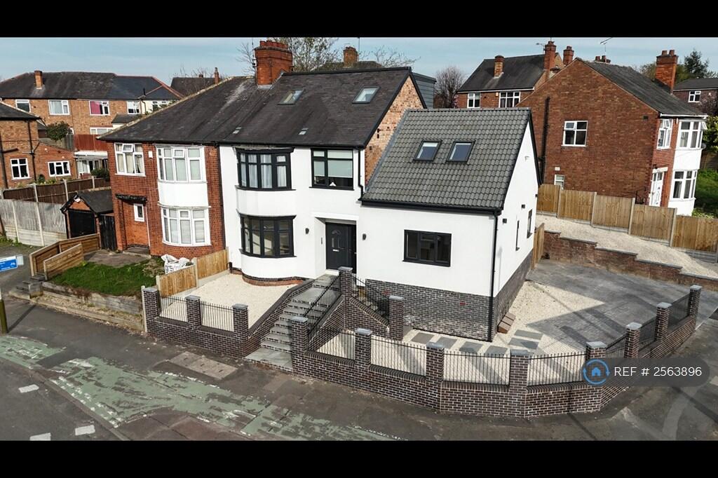 34 Braunstone Avenue