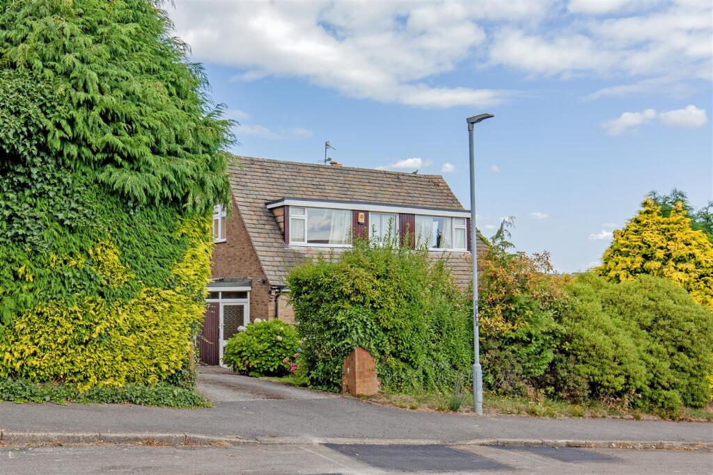 Front External-4.jpg