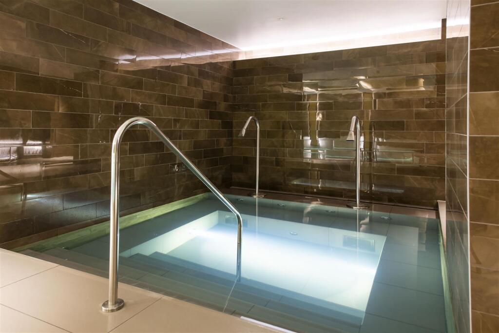 GarrettMansions_Facilities_160720_47.jpg