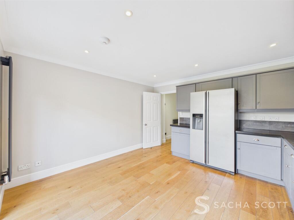 Kitchen / Breakfast Room