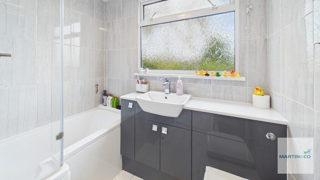 CAM03663G0-PR0214...