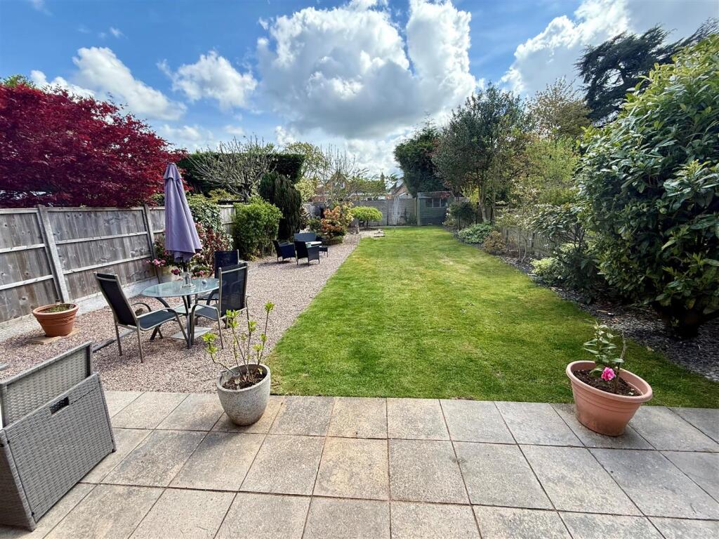 NR134 Garden.jpg