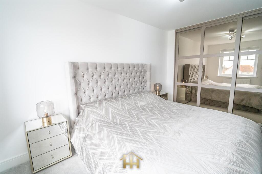 5 NEWALL TERR 080225 EDIT (44 of 54).jpg