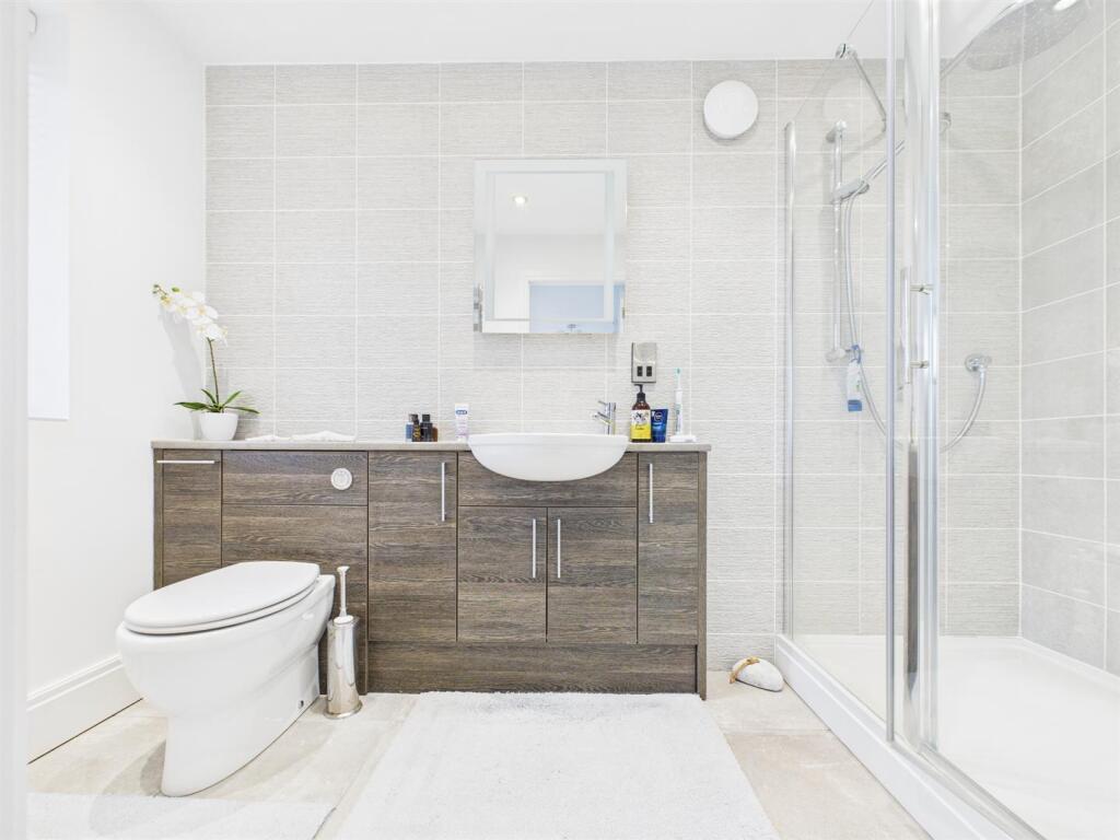 En-suite Shower Room