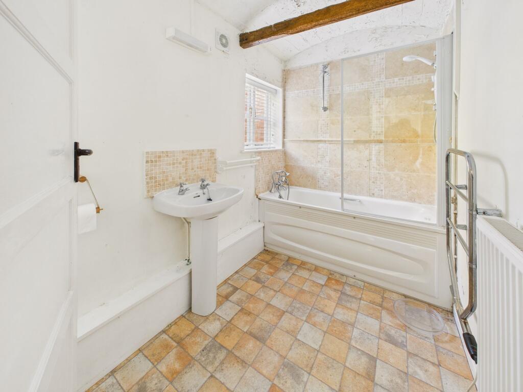 Ground Floor Bathroom