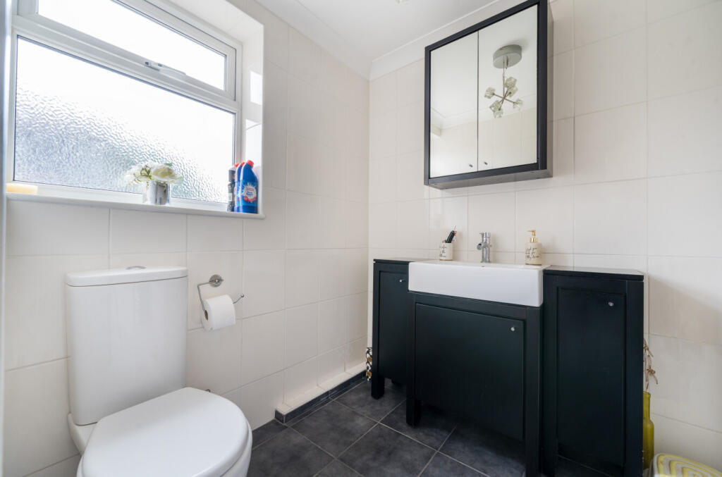 1331290-18-689074...