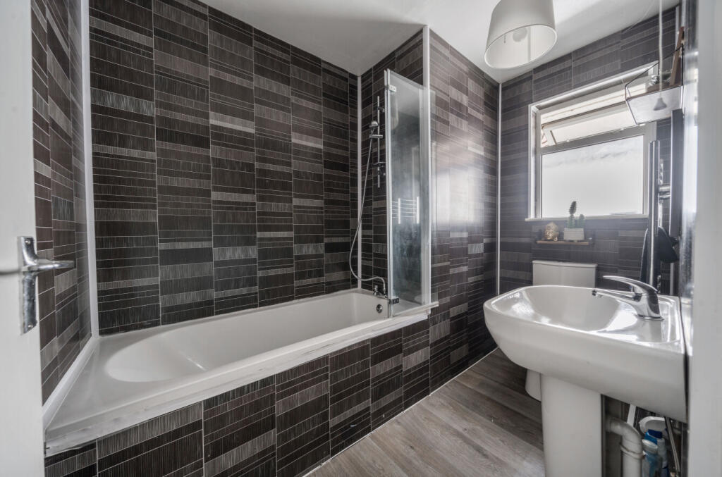 1297916-18-6836ea...