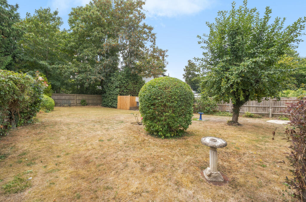 1342833-5-68a703f...