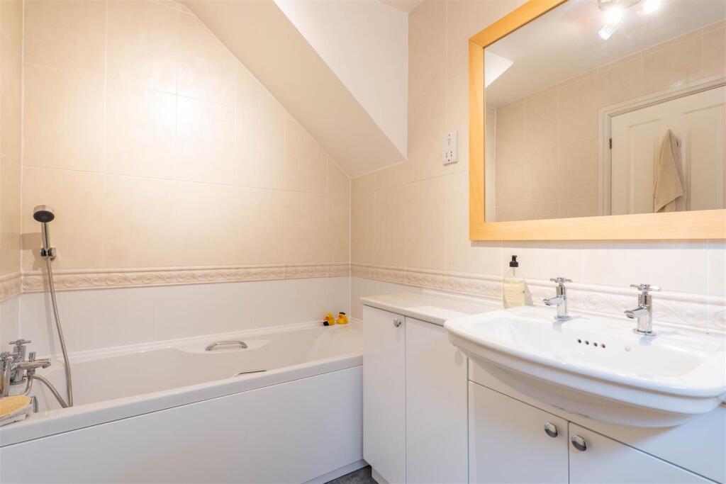 Master Bedroom Ensuite