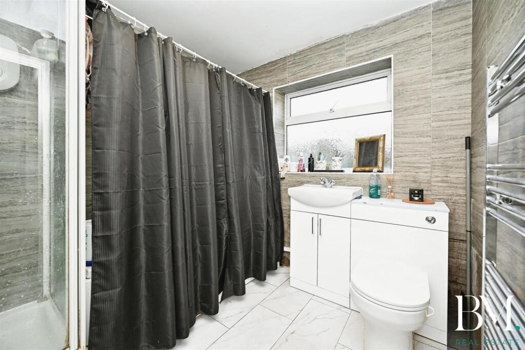Ground Floor Bathroom