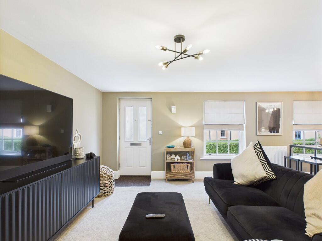 CAM03582G0-PR0128...