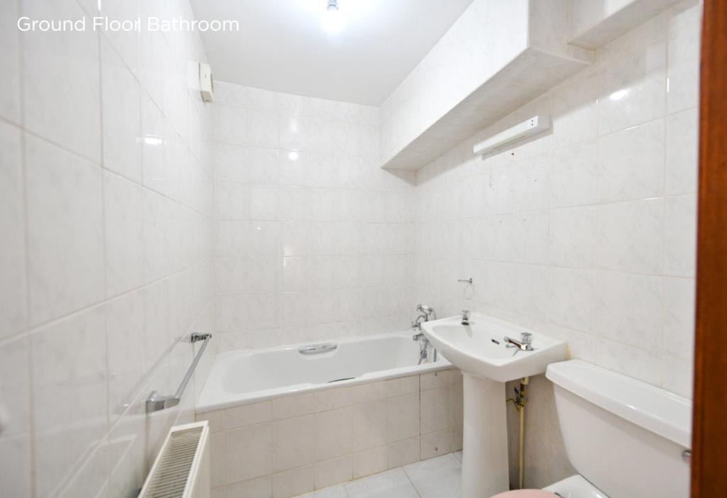 Ground Floor Bath