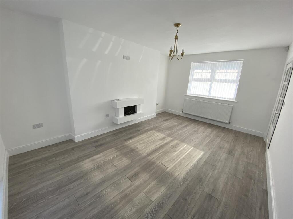 Lounge: