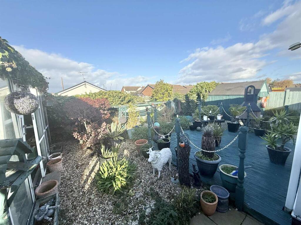 Garden-4.jpg