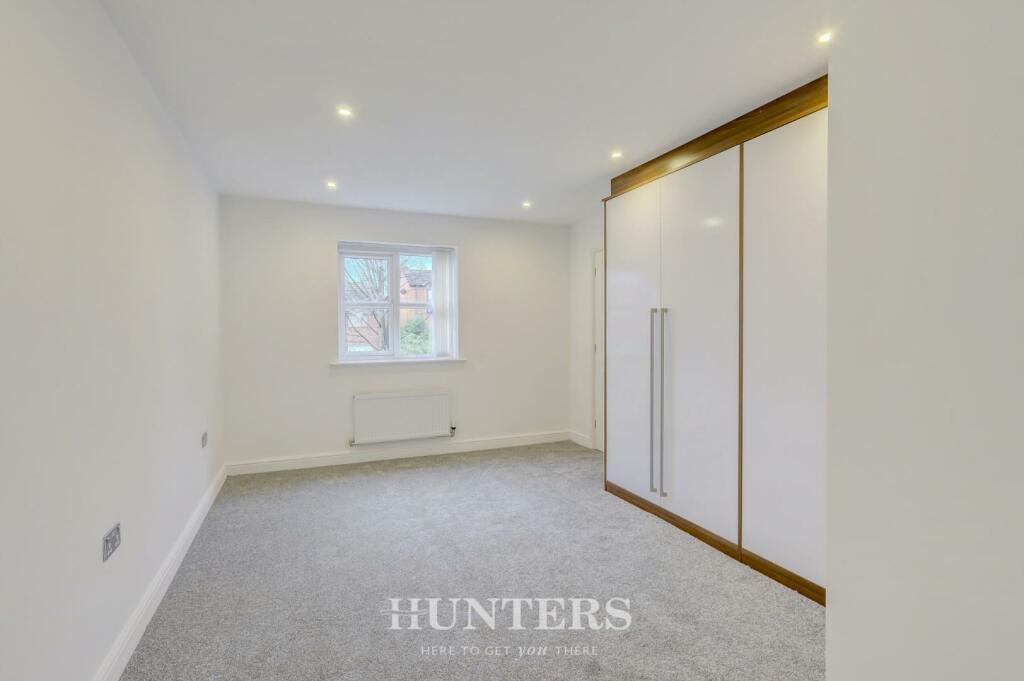 Viscount Drive (4).jpg