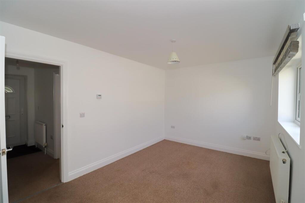Bedroom One 1.jpg