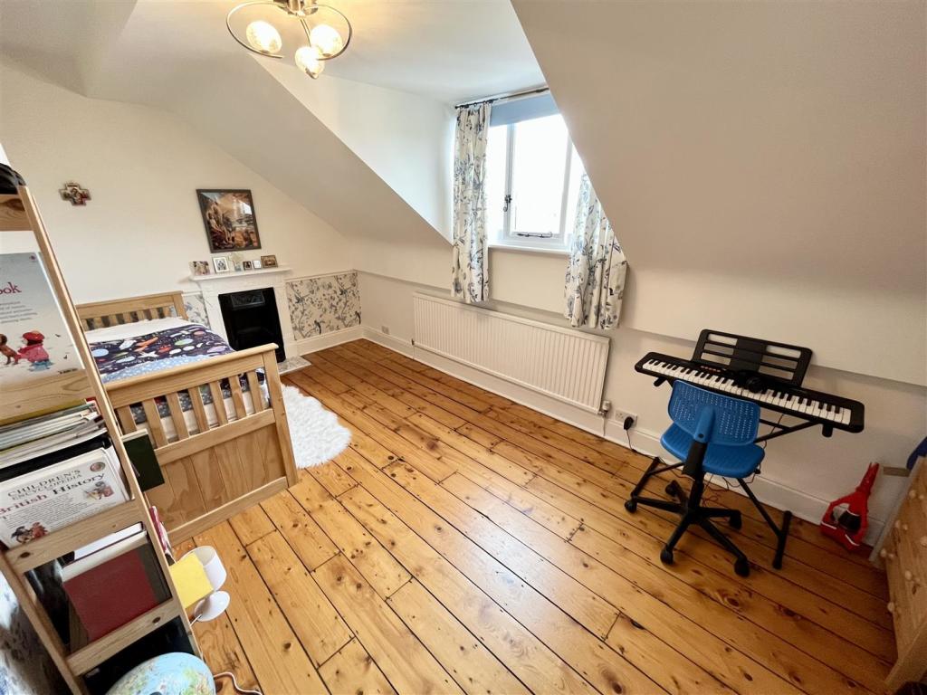 Bedroom 5