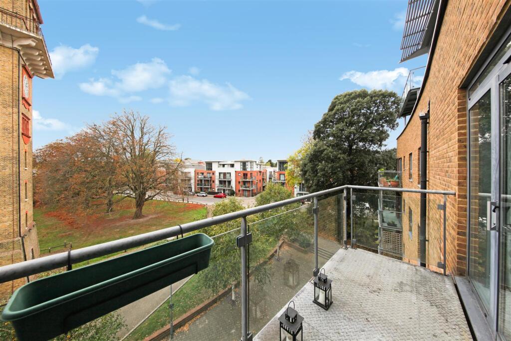 Kingswood Court - O7h48hNLPDVCmIhgvlCr.jpg