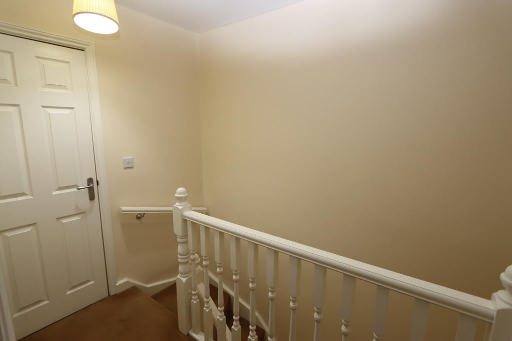 2nd Floor Landing