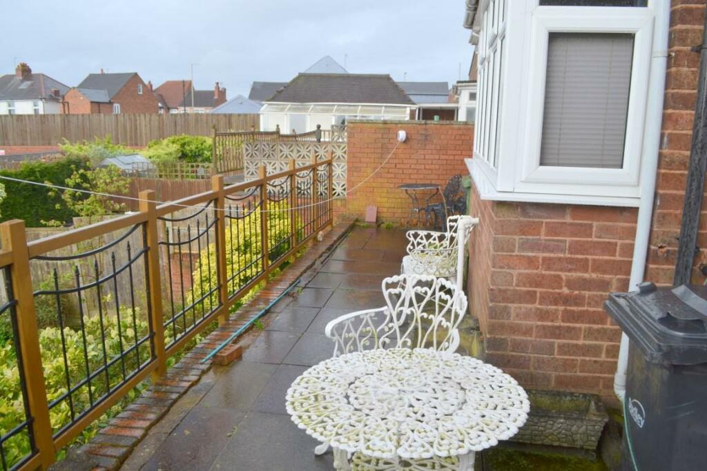 Patio (Medium).JPG