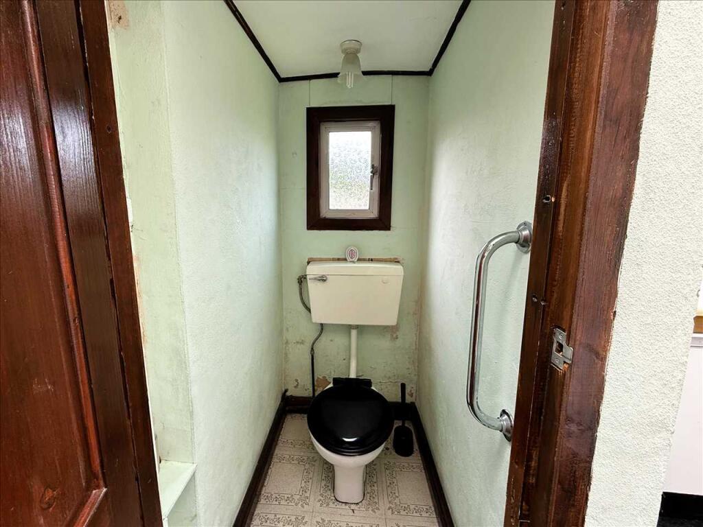 Ground Floor WC