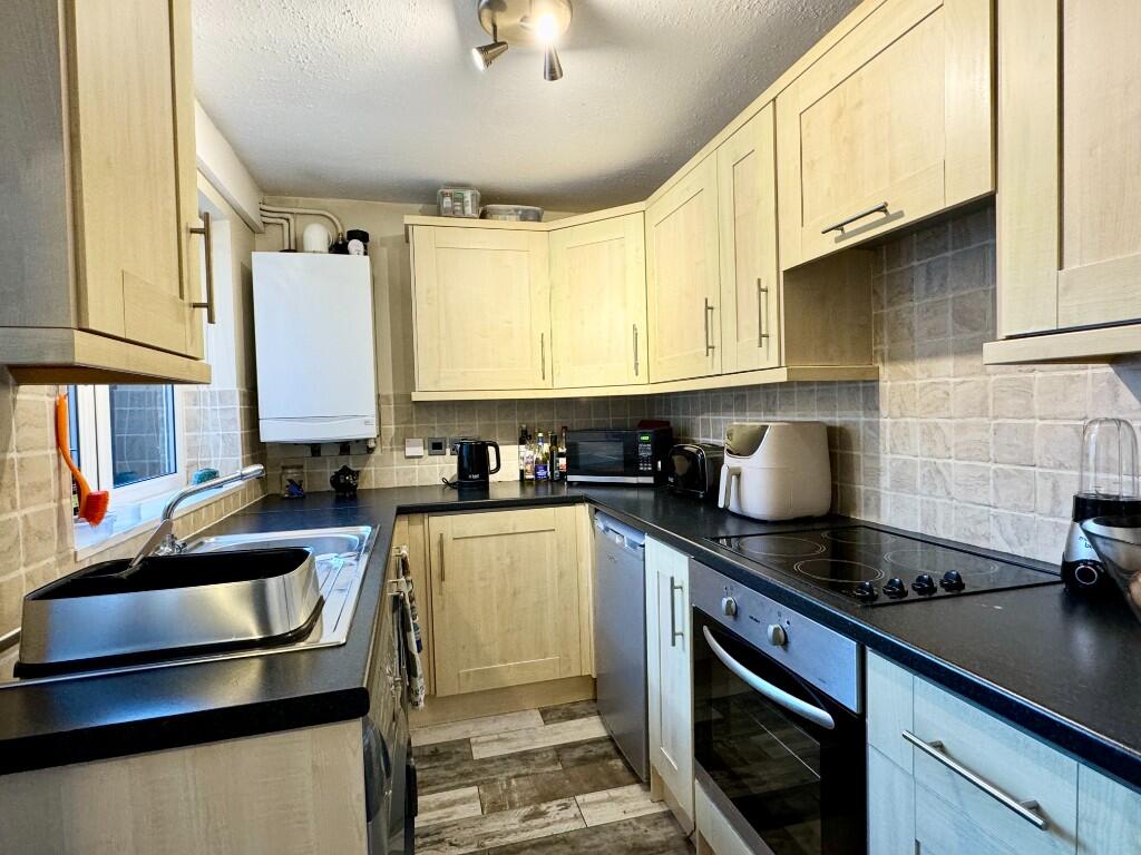 Communal Kitchen 