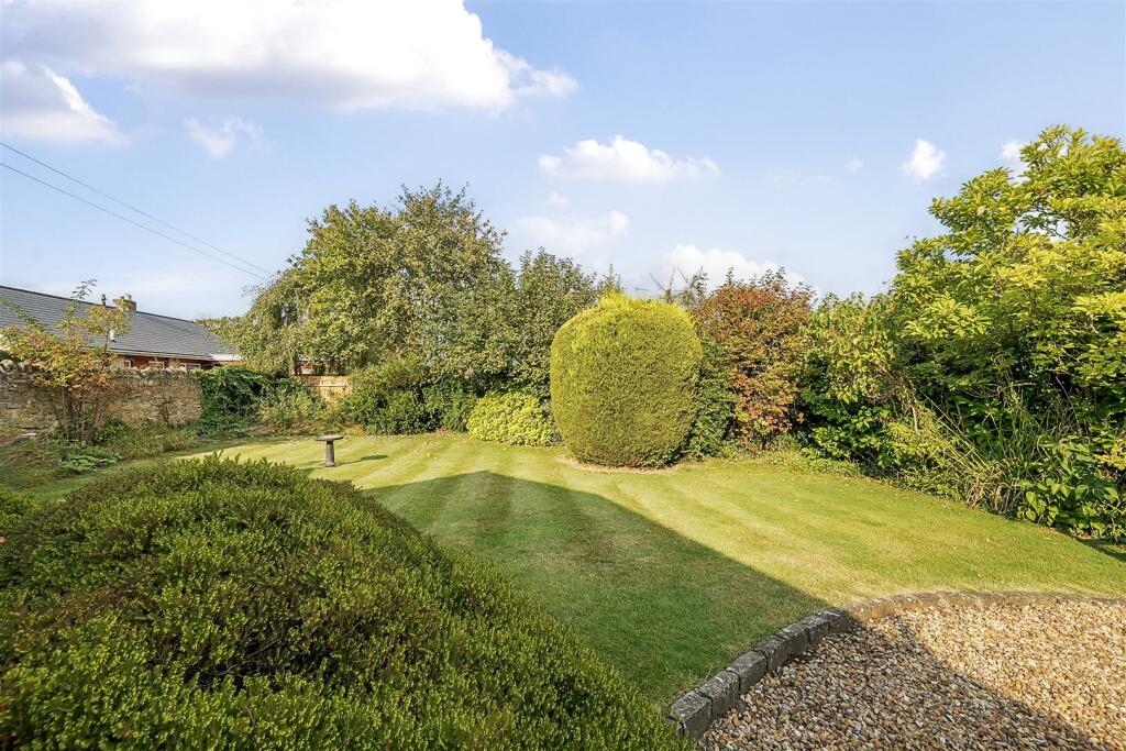 Clare Barn,Yardley Gobion