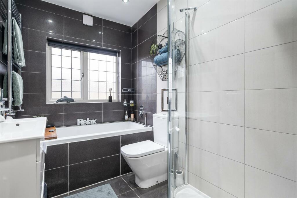 35 Park Avenue, Solihull_12.jpg