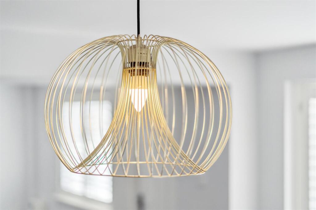 Feature Lights