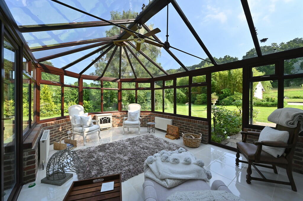 Photo 28-05-2021,...