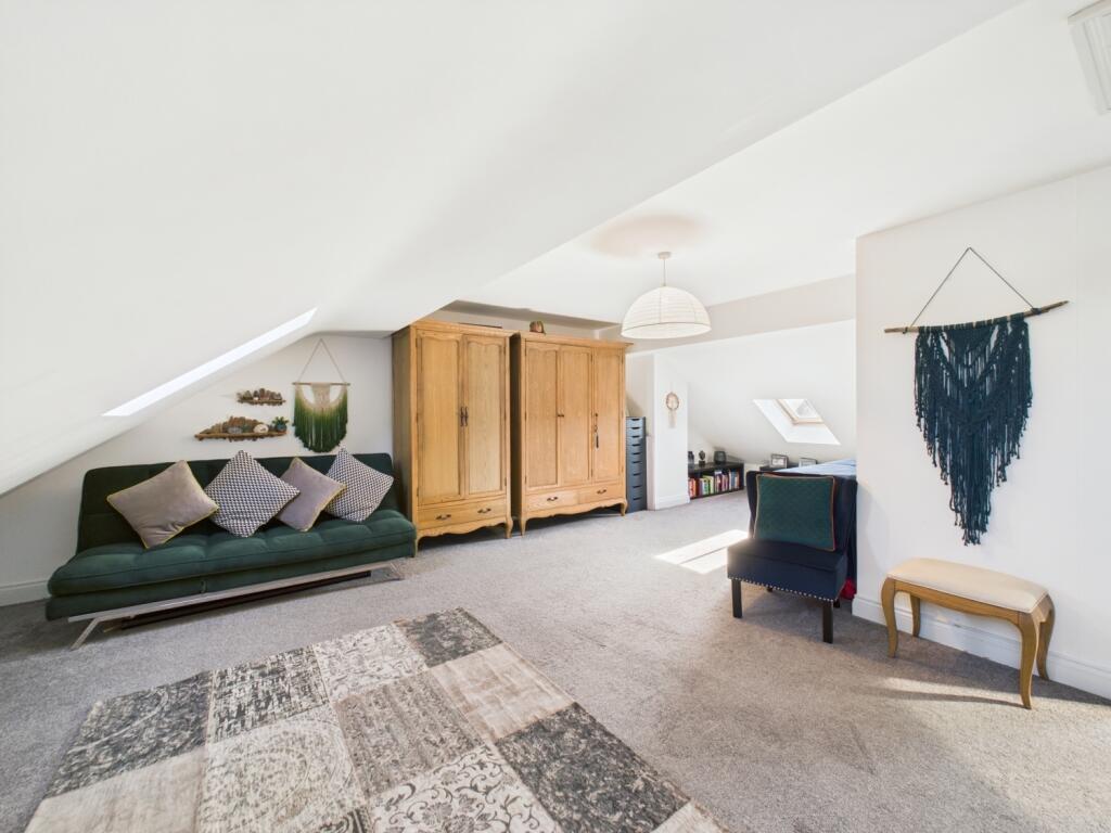 Bedroom 4 with Ensuite