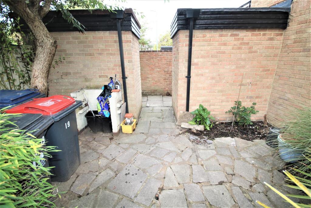 Garden b.JPG