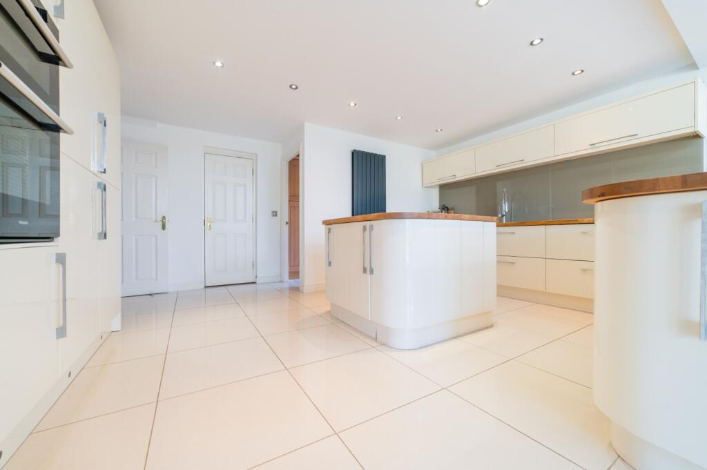 Award-winning Media team on EVERY Listing_4